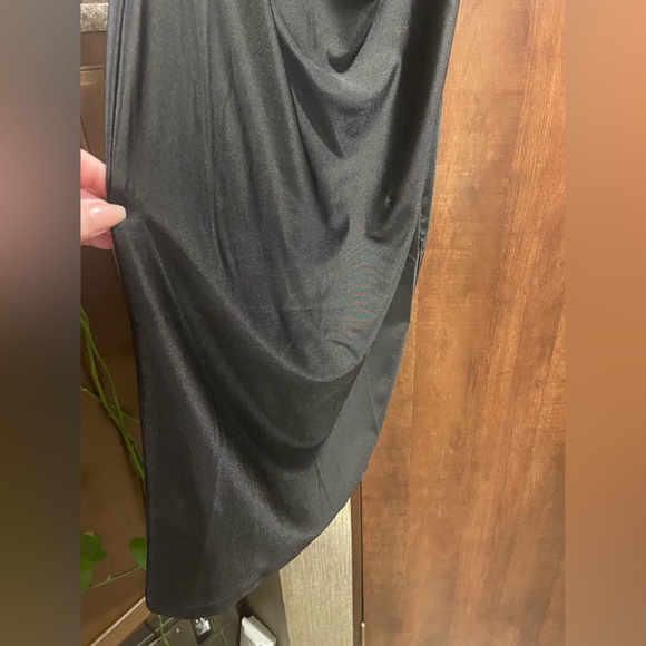 NWT Elegant Classy Curvy Sexy Satin Stretchy Black Bodycon Midi Dress size Large - Picture 8 of 15